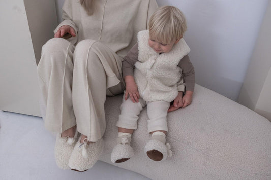 “Mama & Me” Woolen Teddy Slipper Gift Set - MellowConceptStore