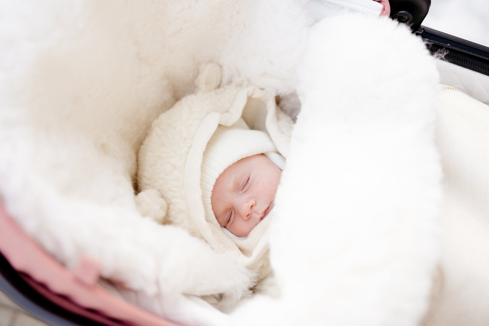 White Natural Sheepskin Stroller Sleeping Bag