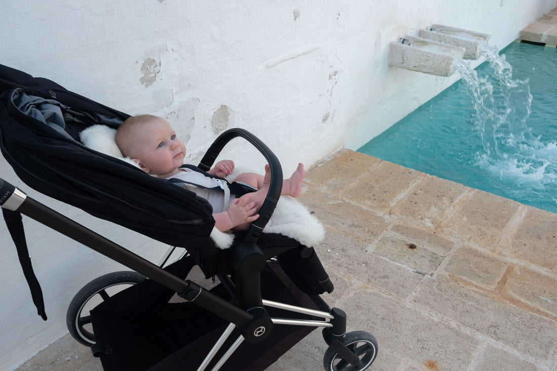 WHY SHEEPSKIN IS THE BEST CHOICE FOR A STROLLER SEAT LINER