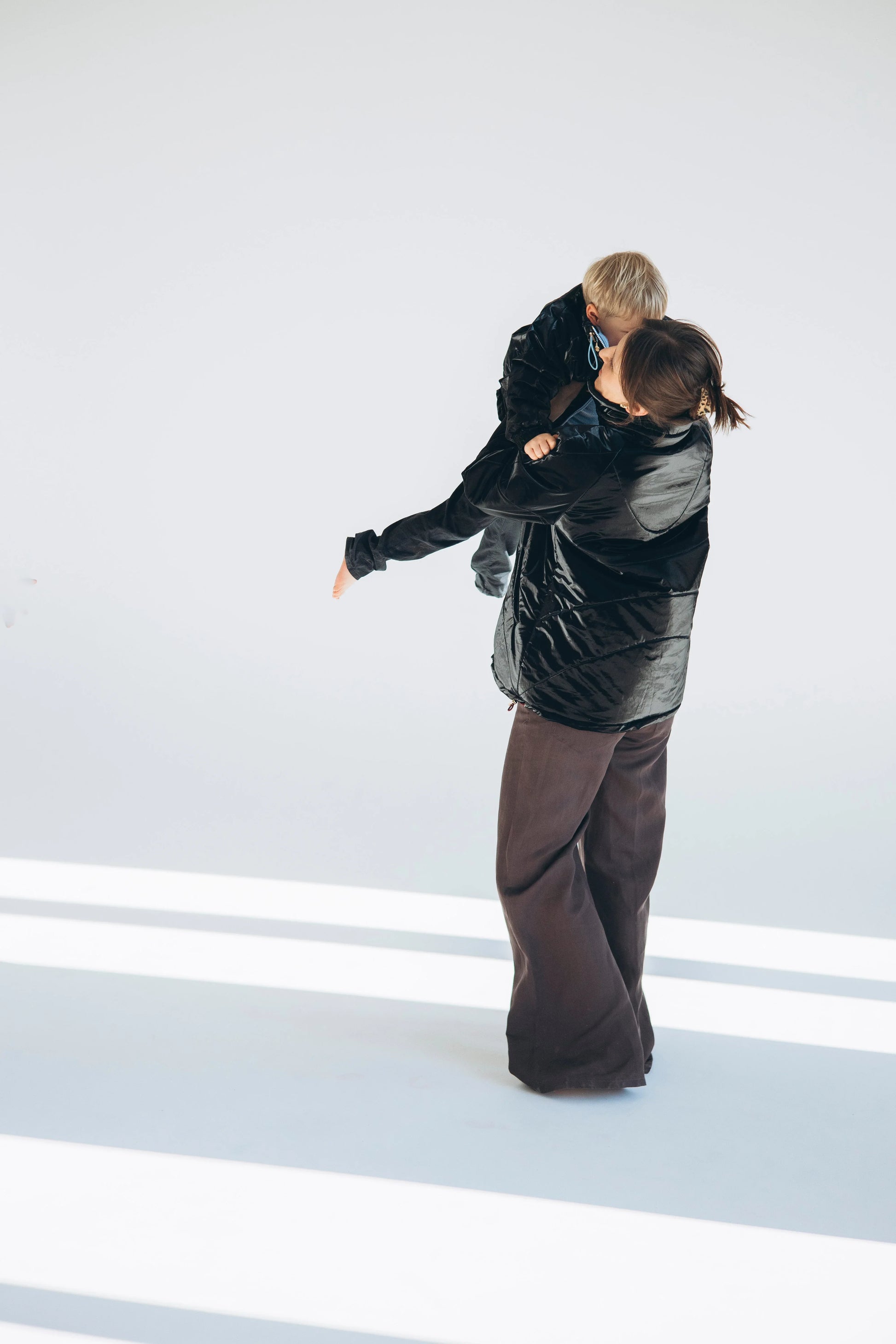 Women's Wool Puff Jacket - Black - Natural, Non-Toxic & Insulated with 100% Wool - MellowConceptStore